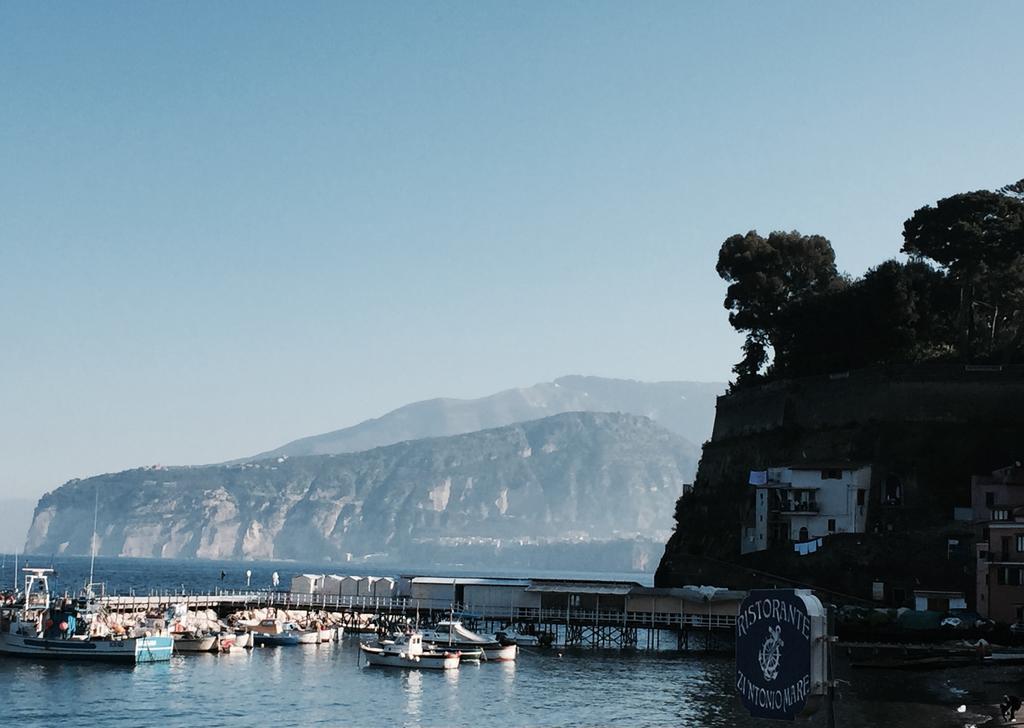 Estate4Home - La Grotta Azzurra Sorrento Eksteriør billede