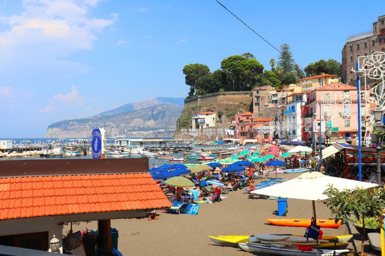 Estate4Home - La Grotta Azzurra Sorrento Eksteriør billede